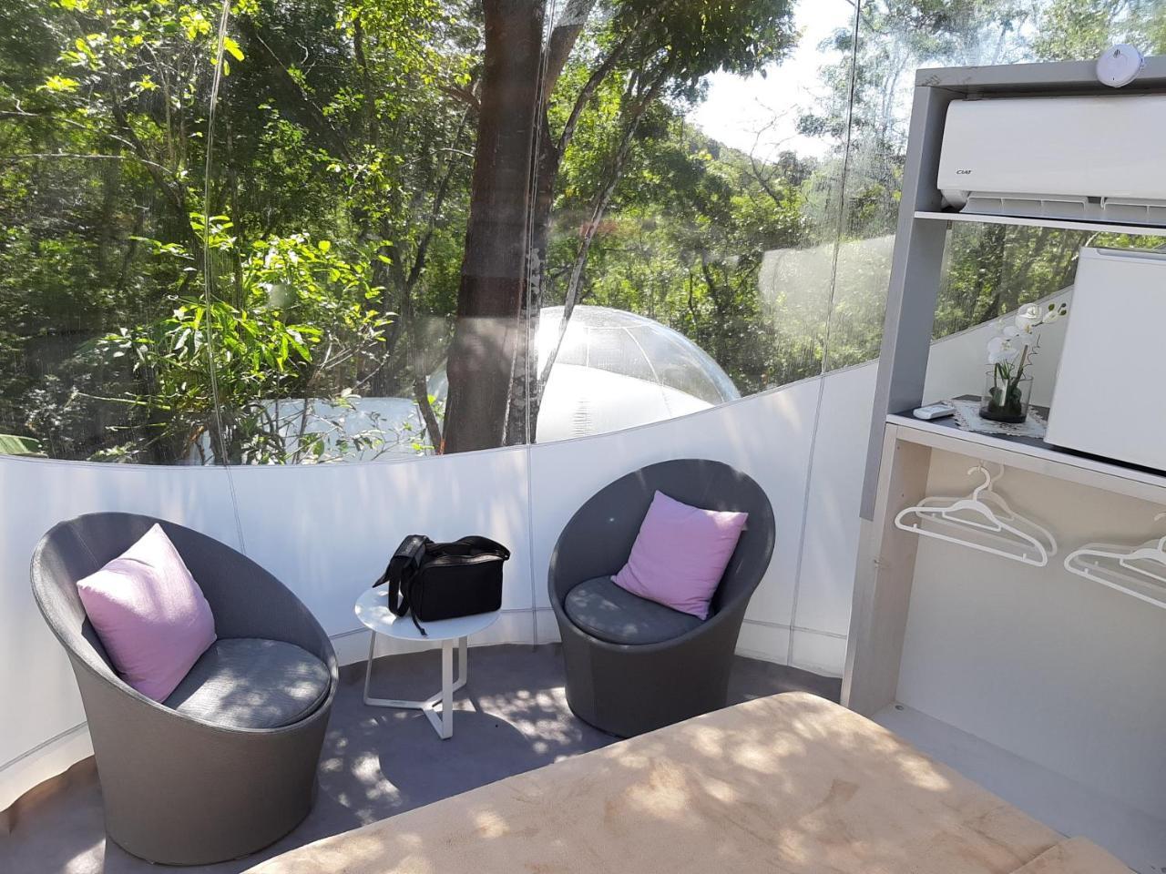 فندق Maisons Bulles Deluxe بويانت المظهر الخارجي الصورة